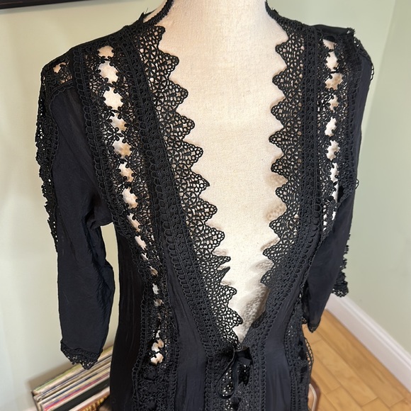 NWOT-Elan lace pool cover up Size: Small - Picture 4 of 11